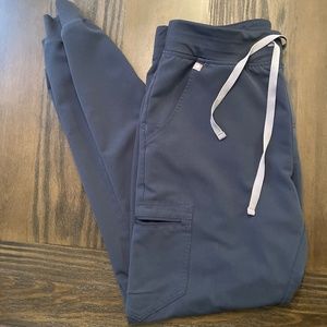 Women’s figs M Tall Navy Blue joggers